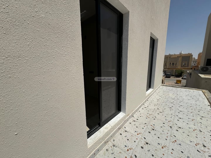 Floor 156.2 SQM with 5 Bedrooms Al Qadisiyah, East Riyadh, Riyadh