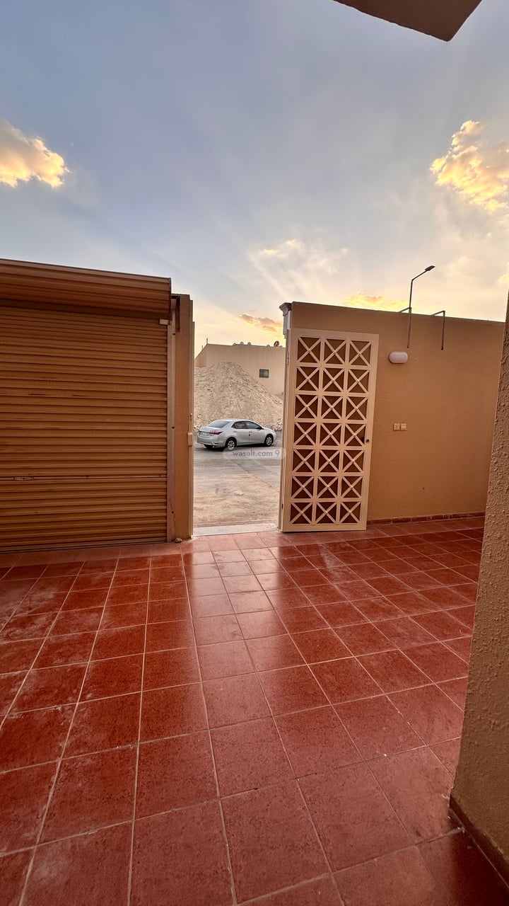 Floor 154.56 SQM with 5 Bedrooms Al Dar Al Baida, South Riyadh, Riyadh