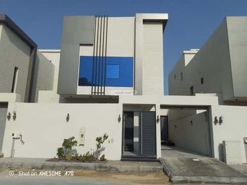 Villa 300 SQM Facing West on 16m Width Street Al Aqiq, Al Khobar