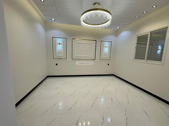 Apartment 228 SQM with 7 Bedrooms Al Yarmuk, Khamis Mushayt