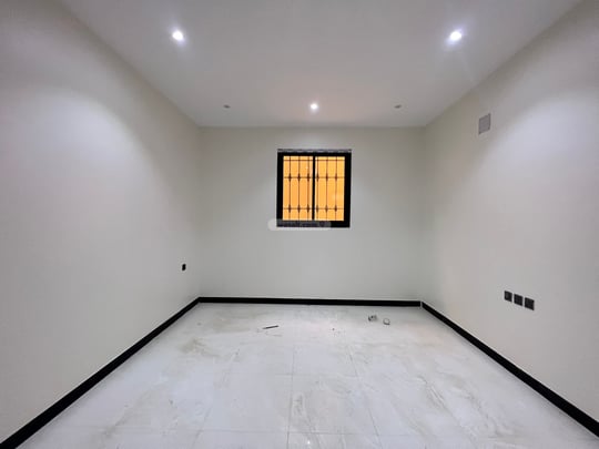 Apartment 186.53 SQM with 4 Bedrooms Al Aziziyah, South Riyadh, Riyadh