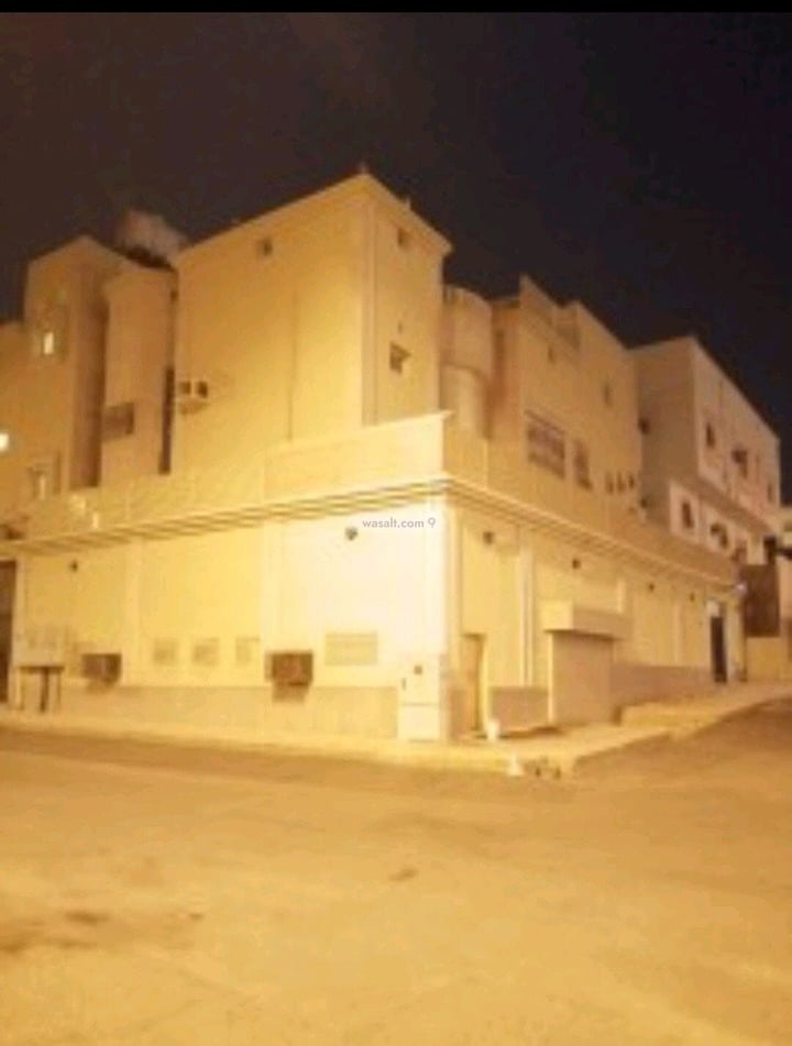 Building 495 SQM Facing West Urwah, Madinah