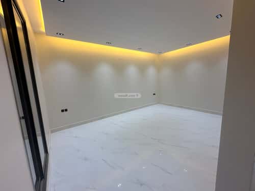 Villa 250 SQM Facing North on 30m Width Street Al Munisiyah, East Riyadh, Riyadh