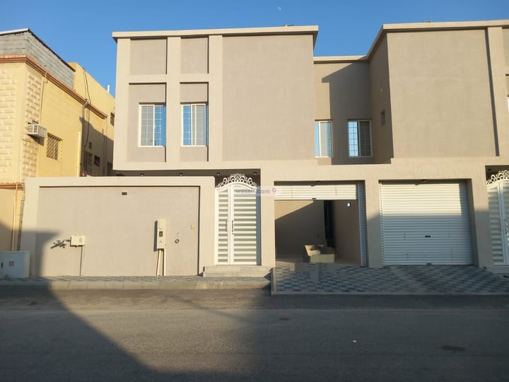 Villa 230 SQM Facing North on 20m Width Street Taibah, Dammam