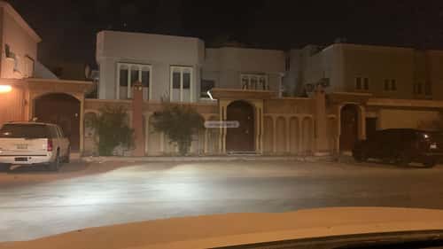 Villa 500 SQM Facing South on 20m Width Street Al Yarmuk, East Riyadh, Riyadh