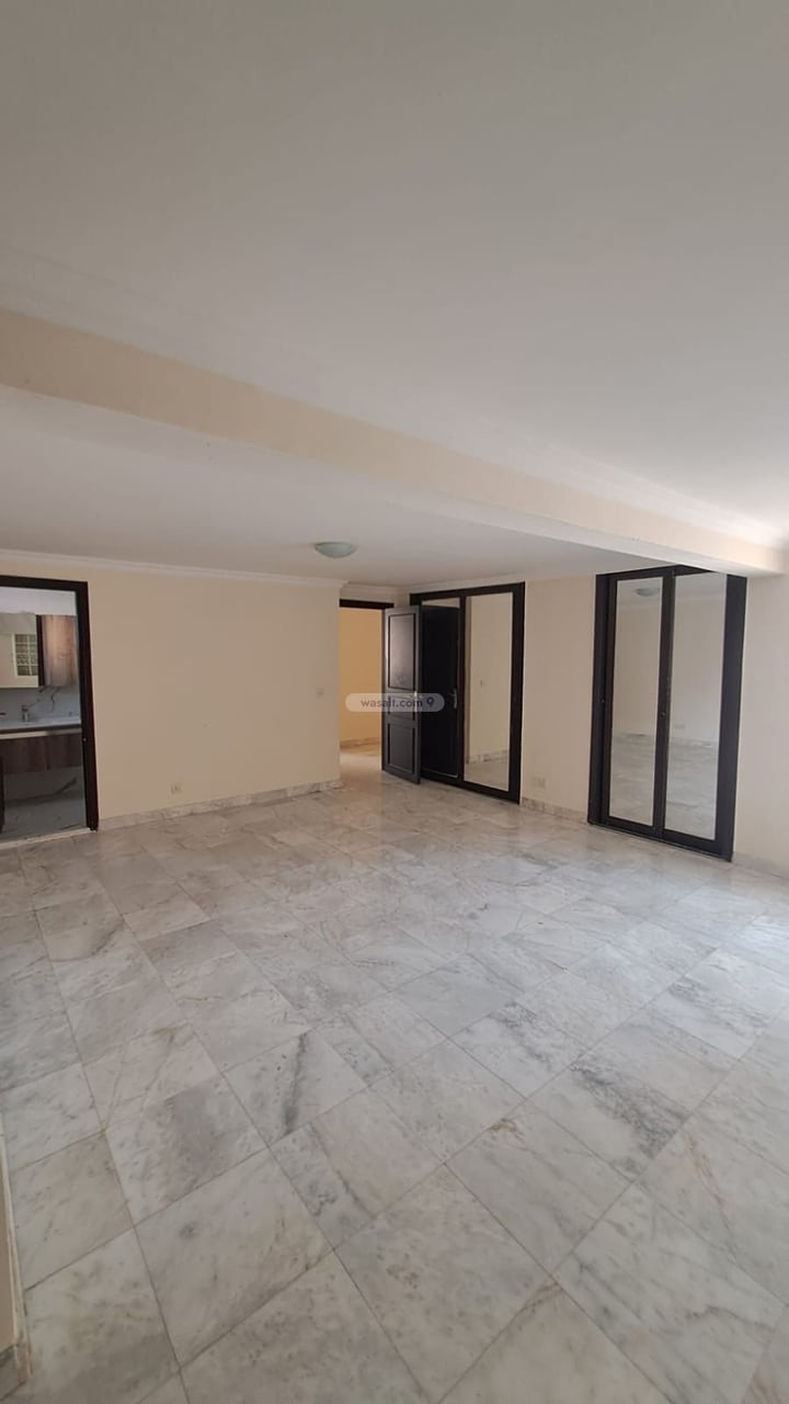 Villa 700 SQM Facing East with 5 Bedrooms Ash Shati, North Jeddah, Jeddah