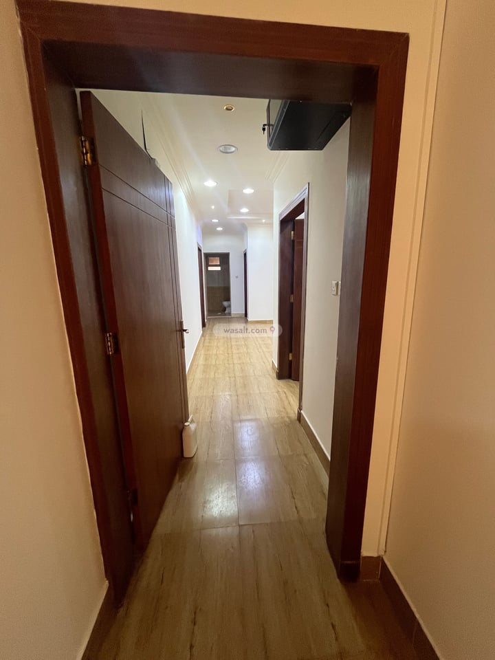 Floor 345 SQM with 4 Bedrooms Al Taawun, North Riyadh, Riyadh