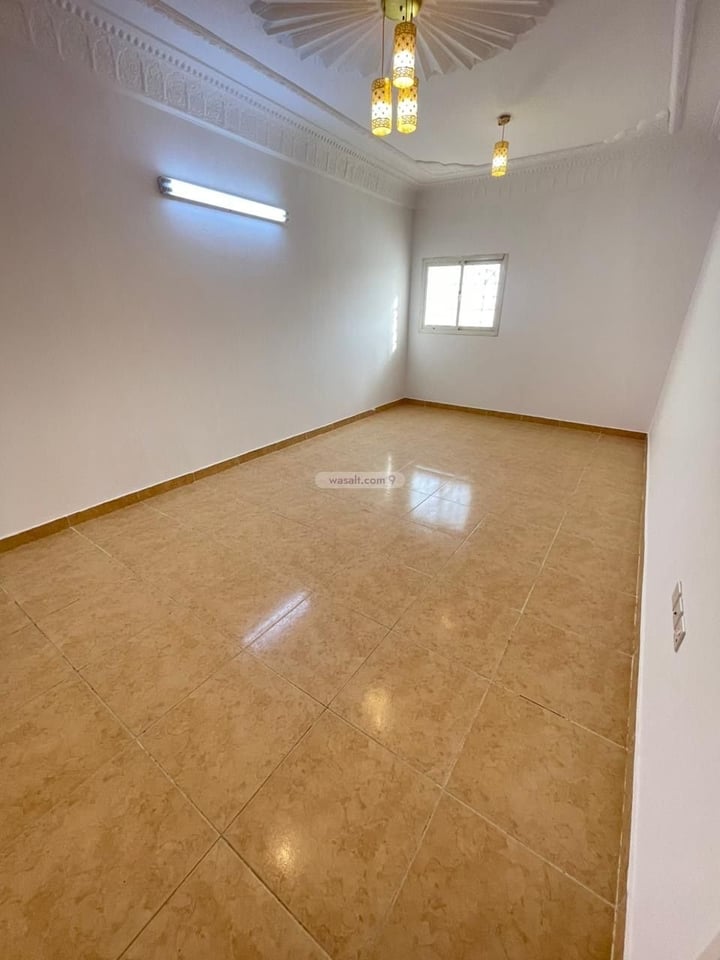 Floor 300 SQM with 3 Bedrooms Al Salam, East Riyadh, Riyadh