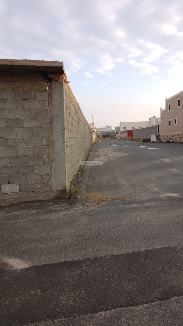 Land 3738.22 SQM Facing South East on 21m Width Street Al Hada, Khamis Mushayt