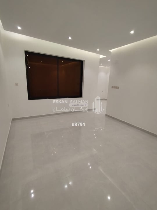 Villa 250 SQM Facing South on 14m Width Street Shuran, Madinah