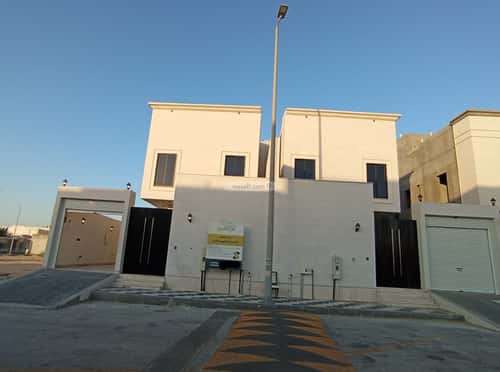 Villa 280 SQM Facing West on 25m Width Street Al Faisaliyah, Dammam