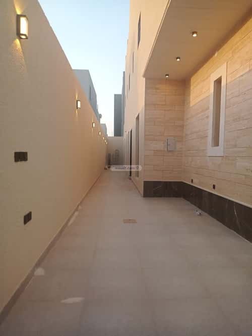 Floor 323.85 SQM with 4 Bedrooms As-Saadah, East Riyadh, Riyadh