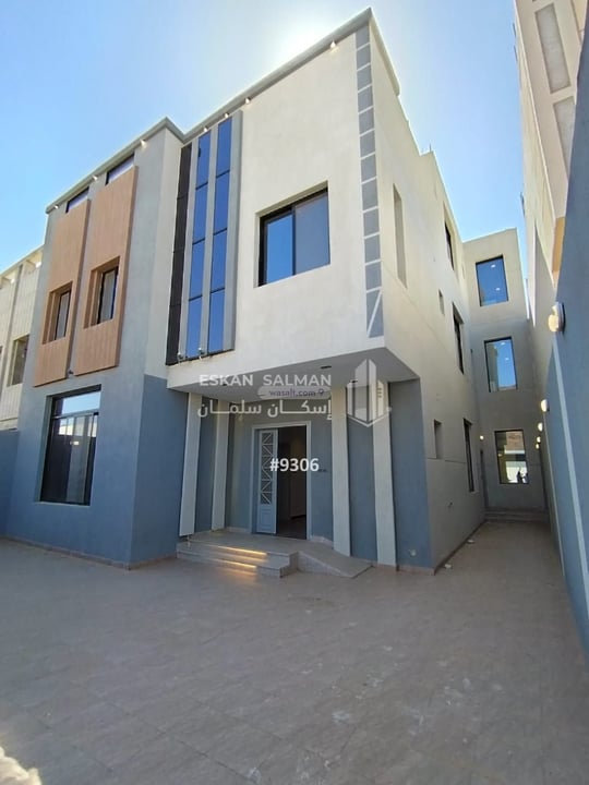 Villa 288 SQM Facing North on 16m Width Street Taibah, Madinah