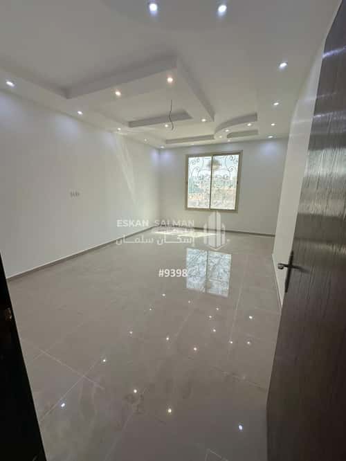 Villa 250 SQM Facing West on 20m Width Street Teebh, Aldammam