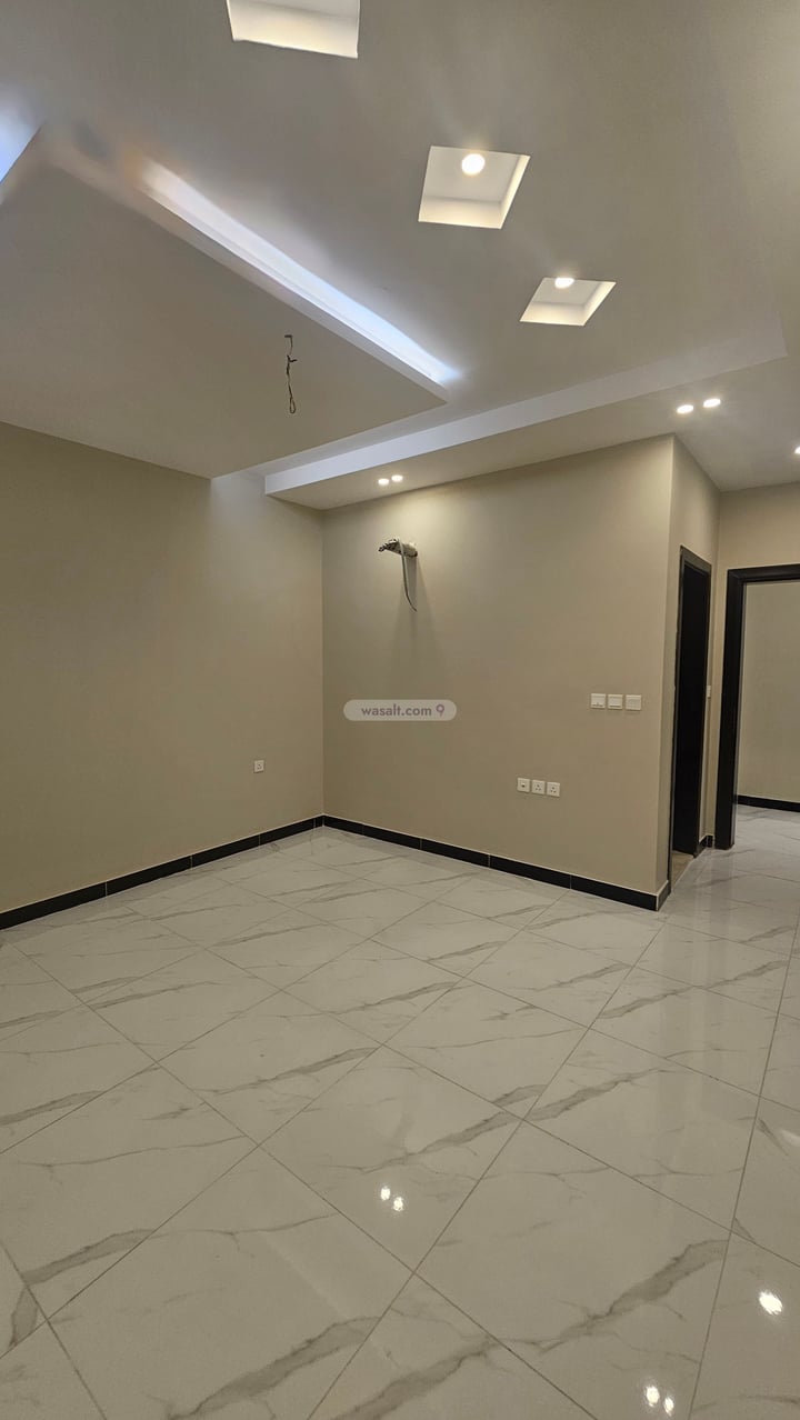 Apartment 168 SQM with 5 Bedrooms Governmental, North Jeddah, Jeddah