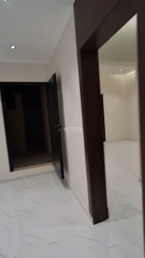 Floor 621 SQM with 5 Bedrooms Al Munisiyah, East Riyadh, Riyadh