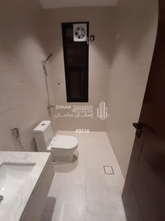 Apartment 220.38 SQM with 6 Bedrooms Ar Rawabi, Abha