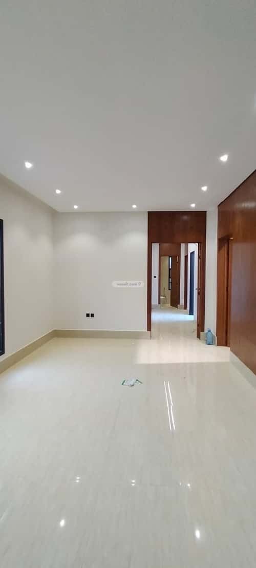 Floor 750 SQM with 4 Bedrooms Tuwaiq, West Riyadh, Riyadh