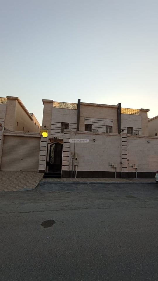 Villa 300 SQM Facing East on 18m Width Street Ash Shulah, Dammam