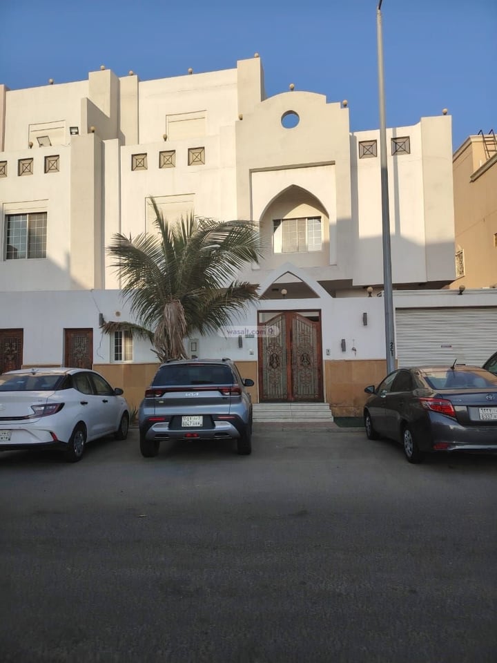 Villa 306 SQM Facing West on 15m Width Street Al Yaqoot, North Jeddah, Jeddah