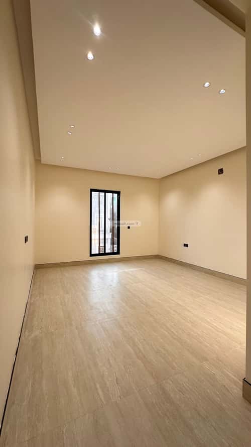 Villa 225 SQM Facing East on 20m Width Street Al-Mahdiyah, West Riyadh, Riyadh