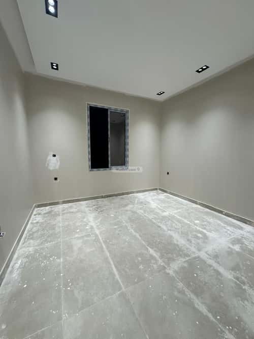 Floor 200.74 SQM with 5 Bedrooms Qurtubah, East Riyadh, Riyadh