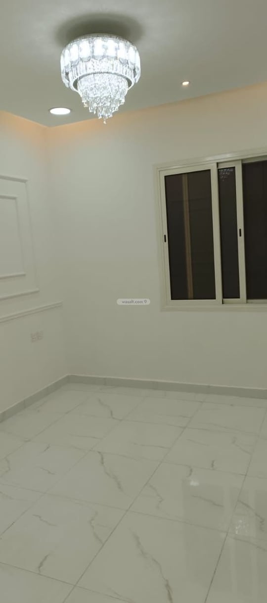 Apartment 197.08 SQM with 5 Bedrooms Dahiyat Al Malik Fahd, Dammam