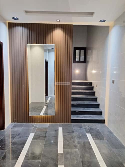 Villa 300 SQM Facing East on 20m Width Street Alhaglahalgadeed, Makkah Al Mukarramah