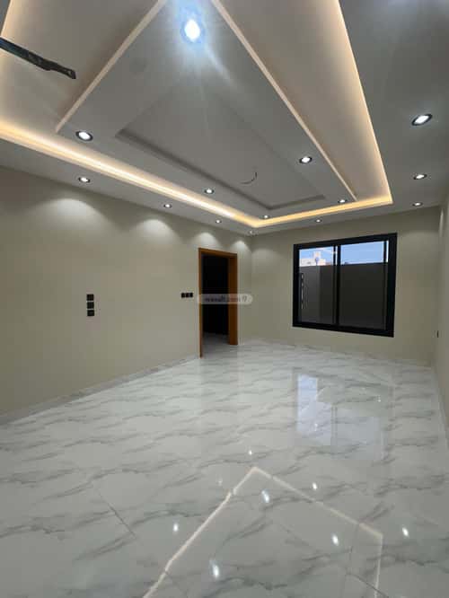 Villa 300 SQM Facing South on 15m Width Street Al Rahmanyah, East Jeddah, Jeddah
