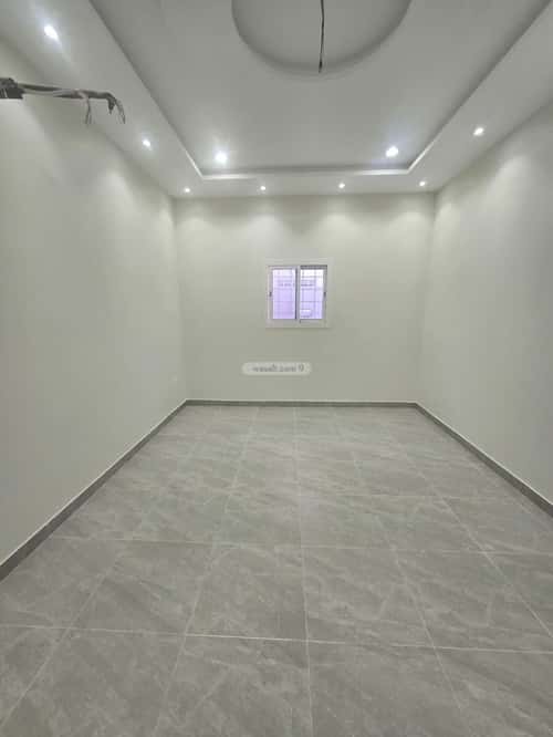 Villa 195 SQM with 1 Apartment Facing South Al-Wafaa, East Jeddah, Jeddah