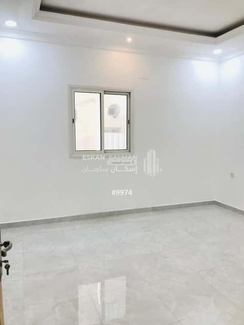 شقة 279.28 متر مربع ب 5 غرف بدر، الدمام