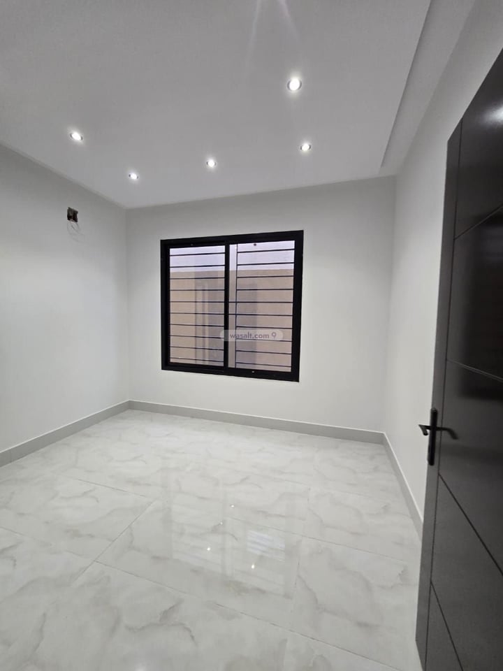 Floor 160.74 SQM with 5 Bedrooms Badr, South Riyadh, Riyadh