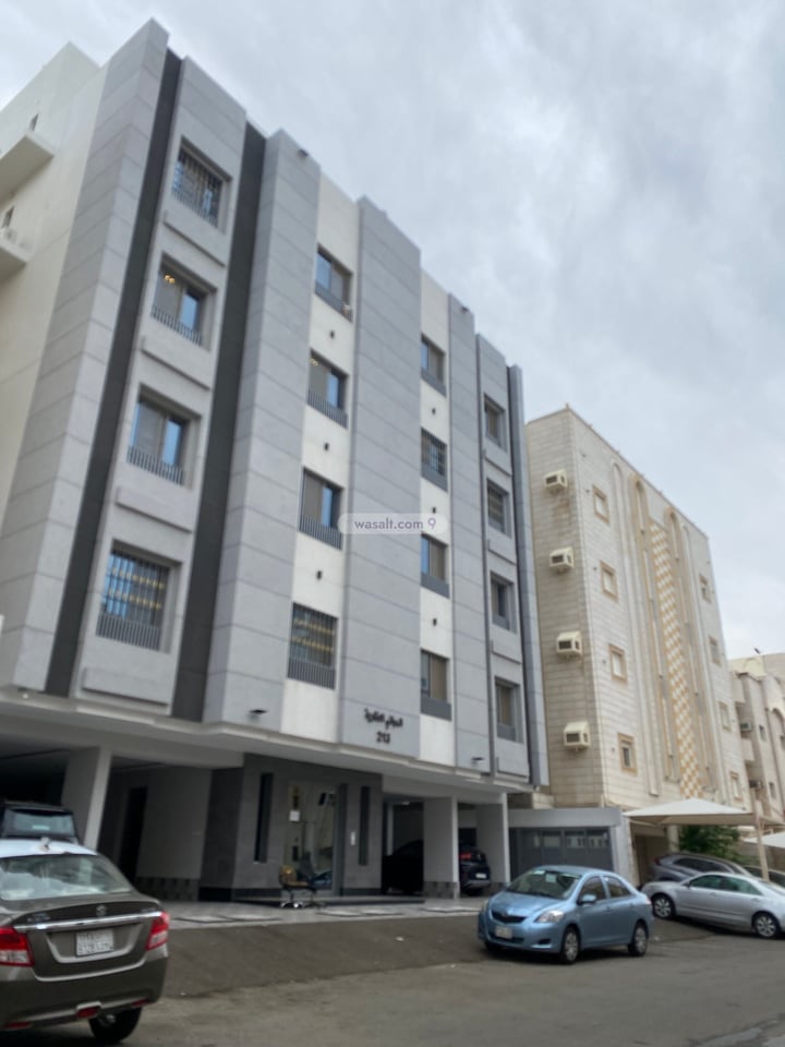 Apartment 194.26 SQM with 6 Bedrooms As Salamah, North Jeddah, Jeddah