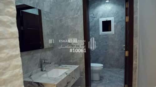Apartment 171.06 SQM with 5 Bedrooms Governmental, North Jeddah, Jeddah