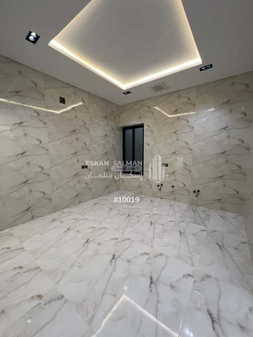 Villa 400 SQM Facing East on 20m Width Street Al-Mahdiyah, West Riyadh, Riyadh