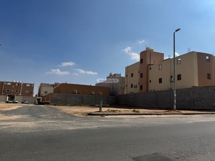 Land Facing West on 20m Width Street Al Salmaniyah, At Taif