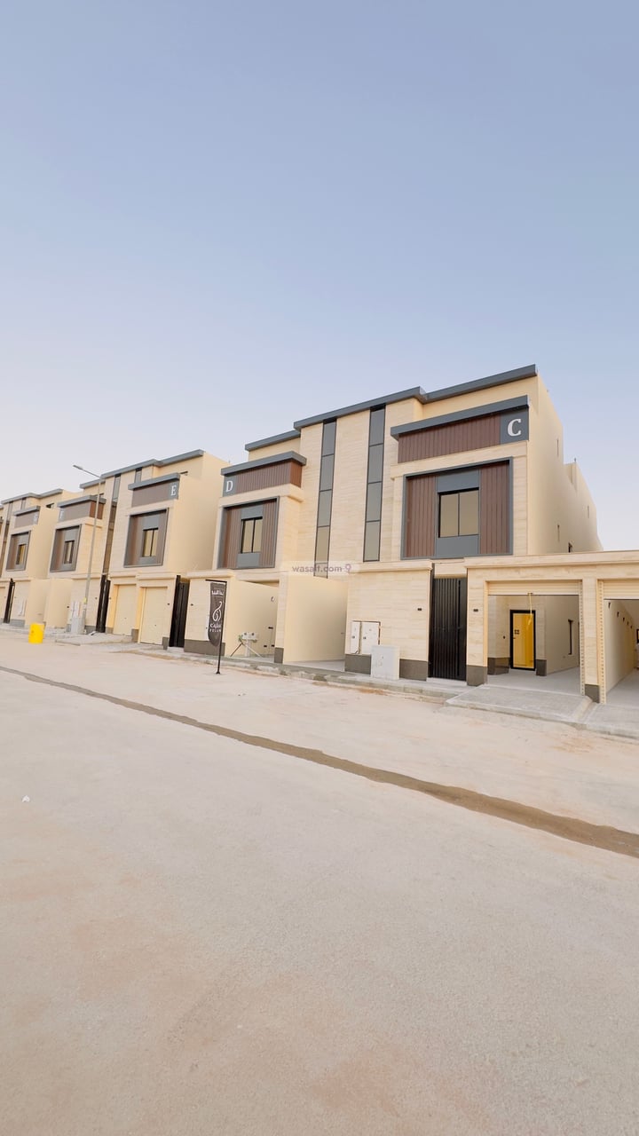 Floor 222.86 SQM with 6 Bedrooms Al Qadisiyah, East Riyadh, Riyadh