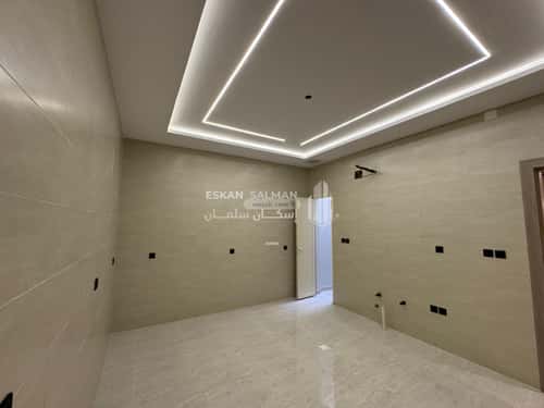 Villa 280.12 SQM Facing North on 15m Width Street Masmla, At Taif