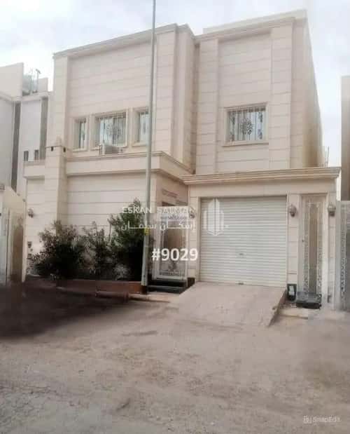 فيلا 261.37 متر مربع شرقية على شارع 15م الرمال، شرق الرياض، الرياض