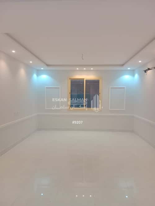 فيلا 292.5 متر مربع شرقية على شارع 16م الصفوة، شمال جدة، جدة