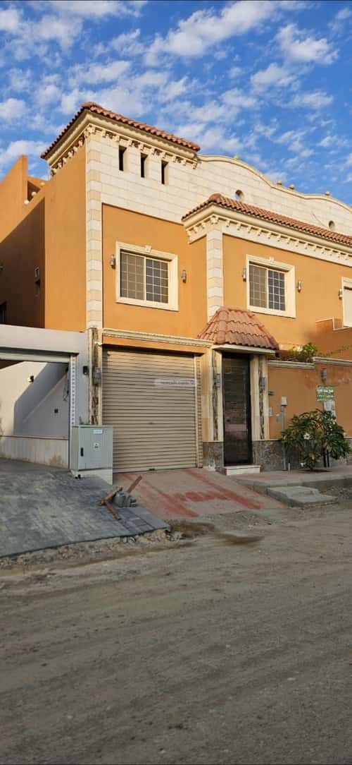 Semi-Furnished Villa 262 SQM Facing West Al Yaqoot, North Jeddah, Jeddah