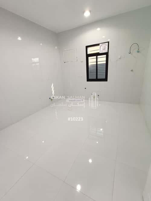 Apartment 191.9 SQM with 6 Bedrooms Al Hilah Al Gharbiya, Muhayil