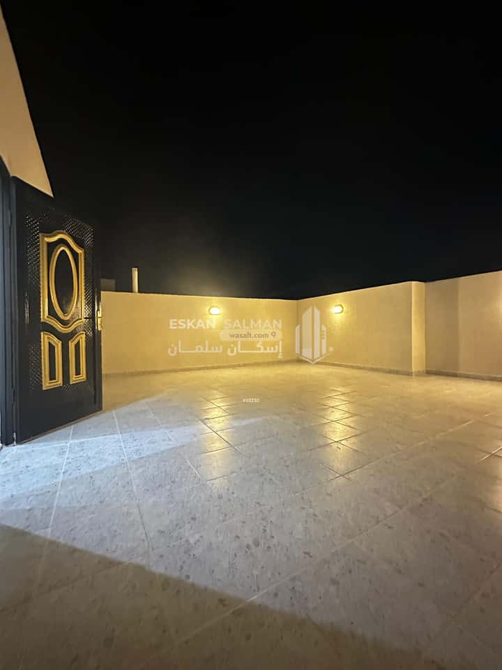 Villa 325.11 SQM Facing South on 30m Width Street Al Salmaniyah, At Taif