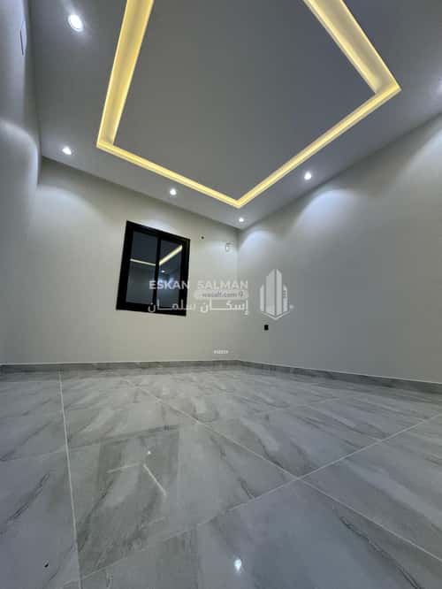 Villa 325.11 SQM Facing South on 30m Width Street Hay Al-Sulimaniyah, Alttayif
