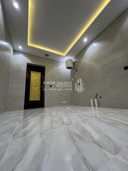 Villa 325.11 SQM Facing South on 30m Width Street Hay Al-Sulimaniyah, Alttayif