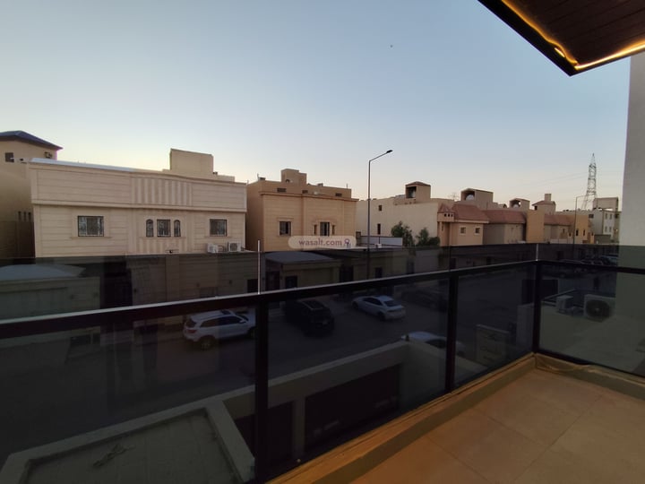 Floor 200.74 SQM with 5 Bedrooms Qurtubah, East Riyadh, Riyadh