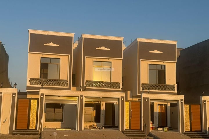 Villa 240.08 SQM Facing West on 18m Width Street Dahiyat Al Malik Fahd, Dammam