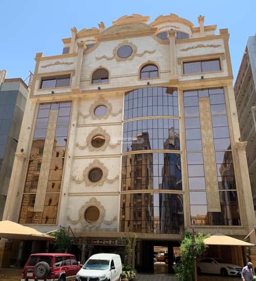 Apartment 196.18 SQM with 5 Bedrooms Al Hamrah, North Jeddah, Jeddah