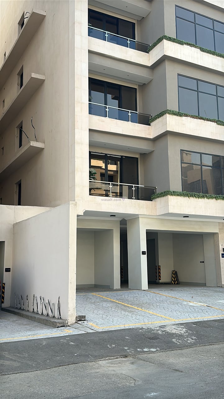 Apartment 224.32 SQM with 6 Bedrooms Um Hableen Al Gharbiyyah, East Jeddah, Jeddah