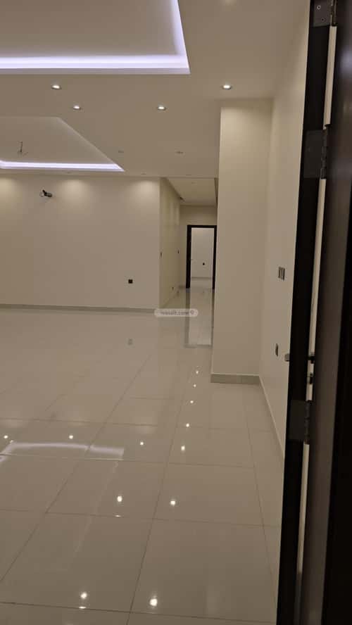 شقة 214.51 متر مربع ب 5 غرف العزيزية، شمال جدة، جدة